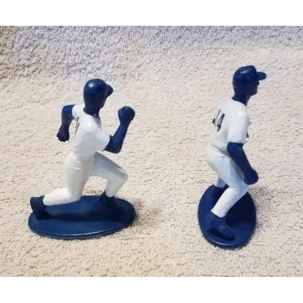 Lot 2 Football Guys Kaskey Infielder Runner Figure 2005 Cake Topper Blue White